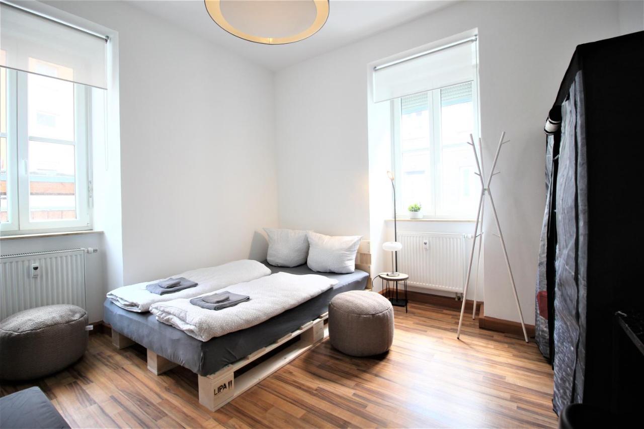 ➤Private Room - Heart Of Downtown With Terrace Wurzburg Exterior photo