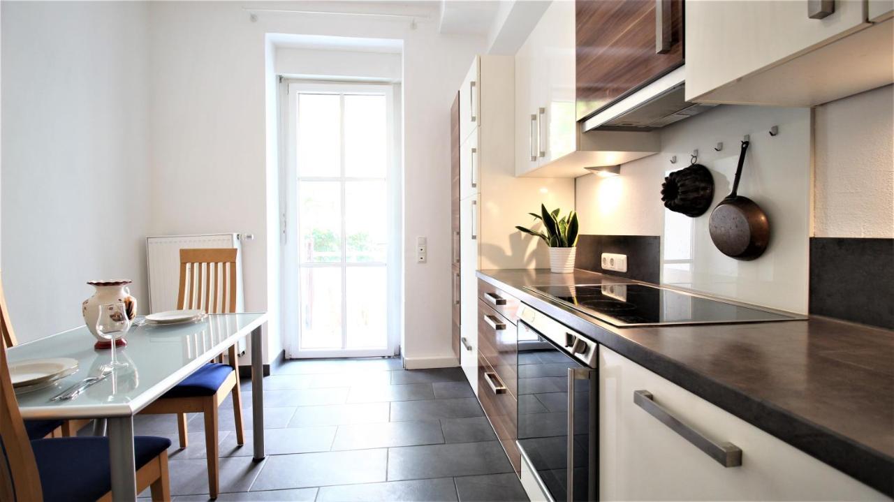 ➤Private Room - Heart Of Downtown With Terrace Wurzburg Exterior photo